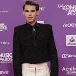 PASCAL BRILLA EN LOS 40 MUSIC AWARDS Y PRESENTA NUEVA VERSIÓN DE “DAME TU MANO”